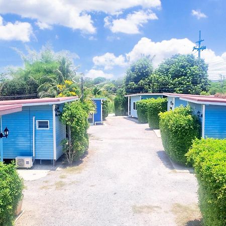 In Love Resort Chai Nat Exterior foto