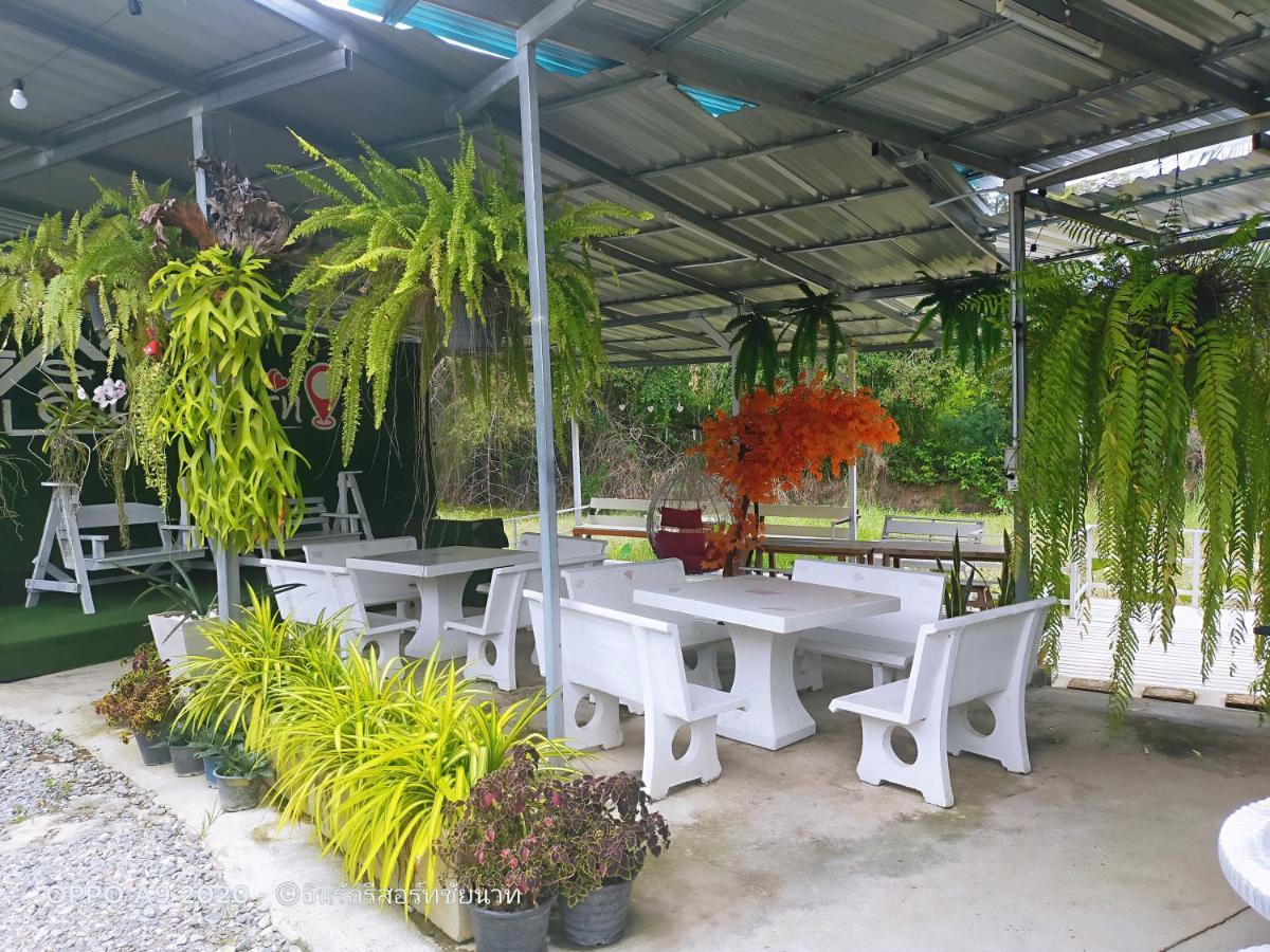 In Love Resort Chai Nat Exterior foto